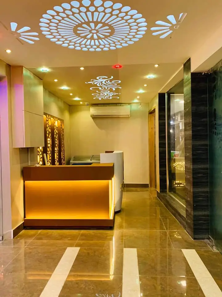 54217338 10215614118479816 23665